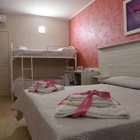 B&B La Graticola Ristorante Pizzeria Trepuzzi 外观 照片
